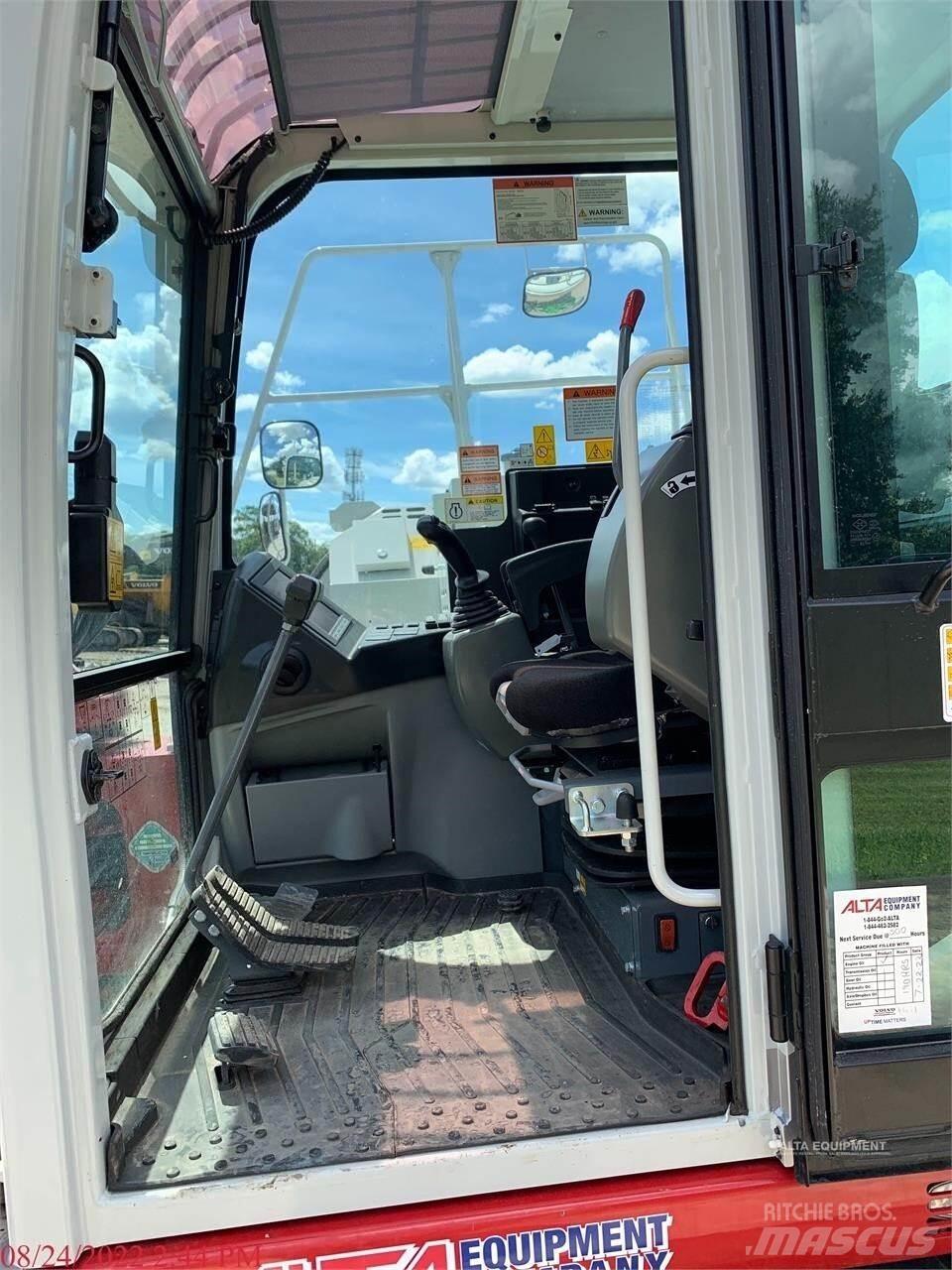 Takeuchi TB2150 履带挖掘机