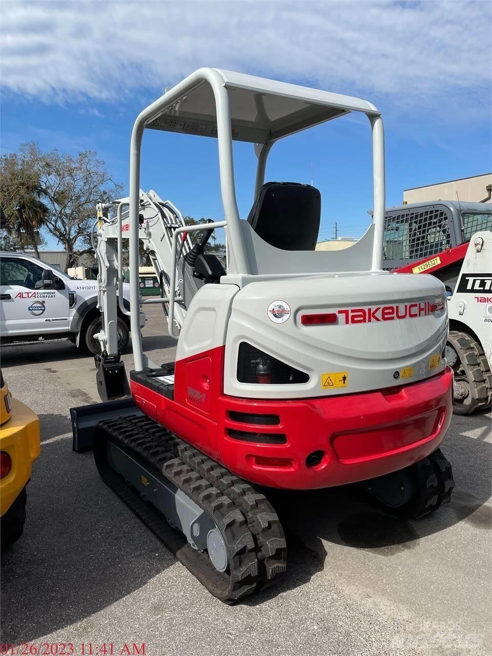 Takeuchi TB235-2 小型挖掘机