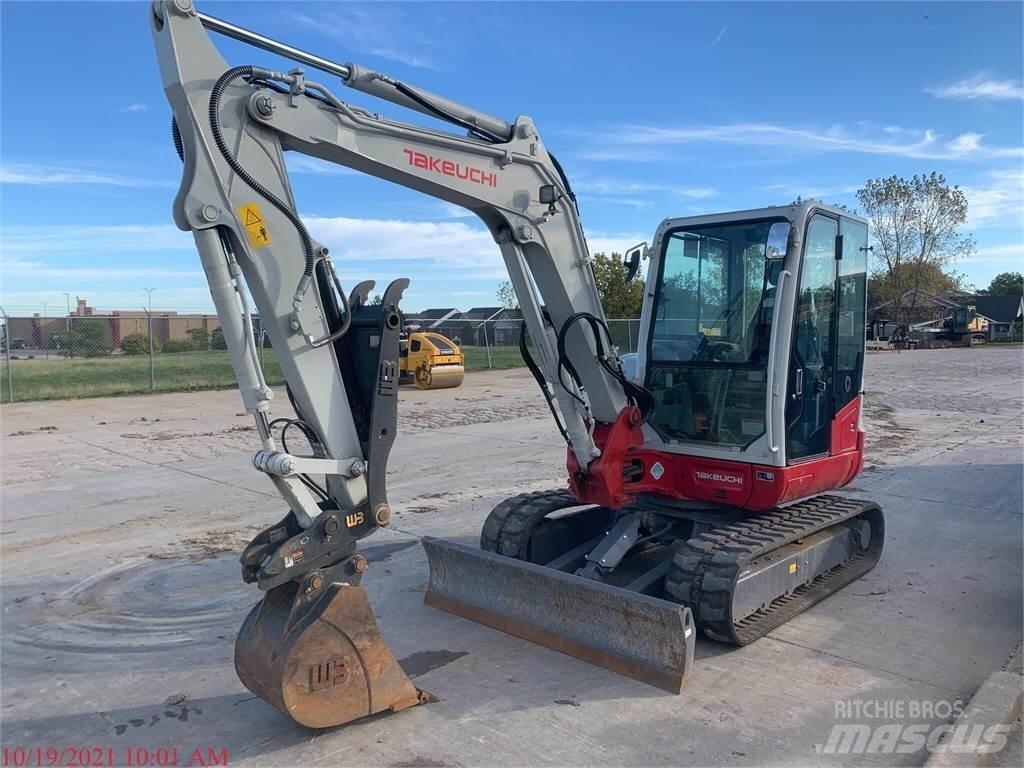 Takeuchi TB250-2 小型挖掘机