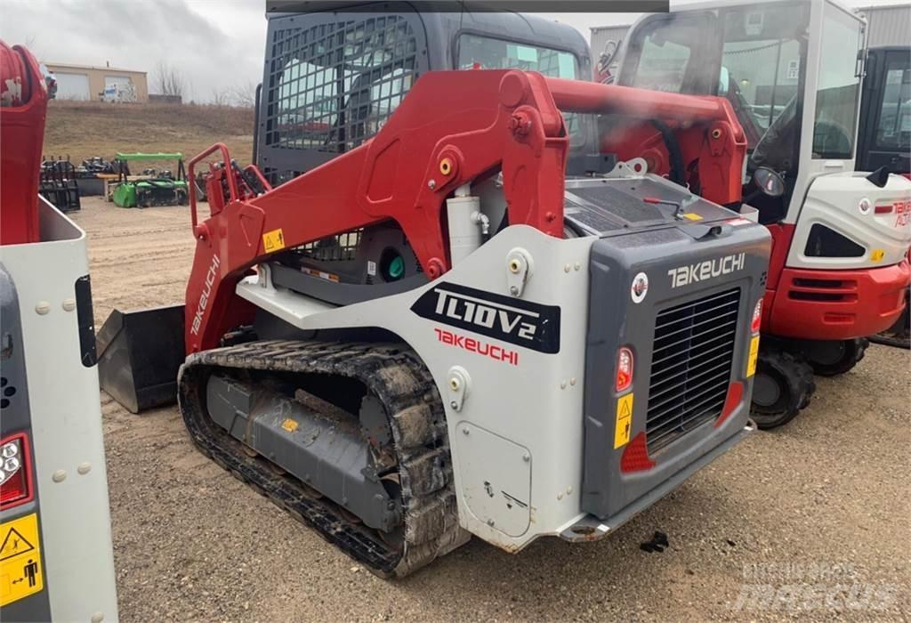Takeuchi TL10V2 滑移装载机