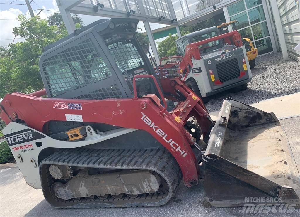 Takeuchi TL12V2 滑移装载机