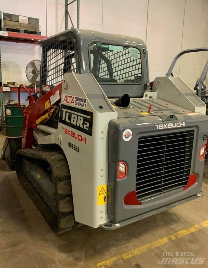Takeuchi TL8R2 滑移装载机