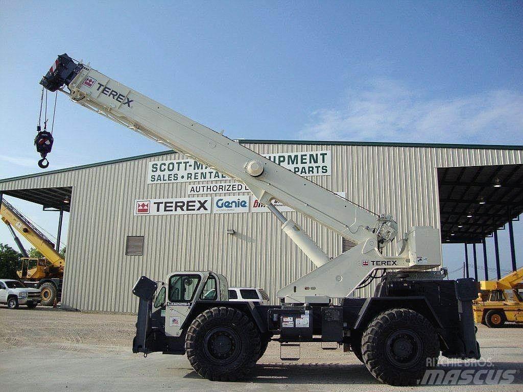 Terex CD225 越野轮胎起重机︳越野吊︳越野起重机︳移动式起重机