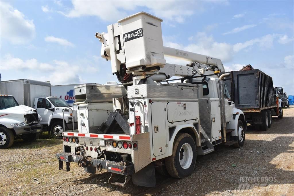Terex HR46 车载式高空作业车