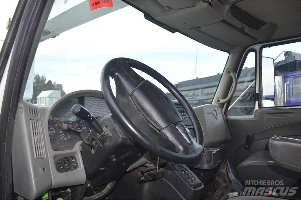 Terex HRX55 车载式高空作业车