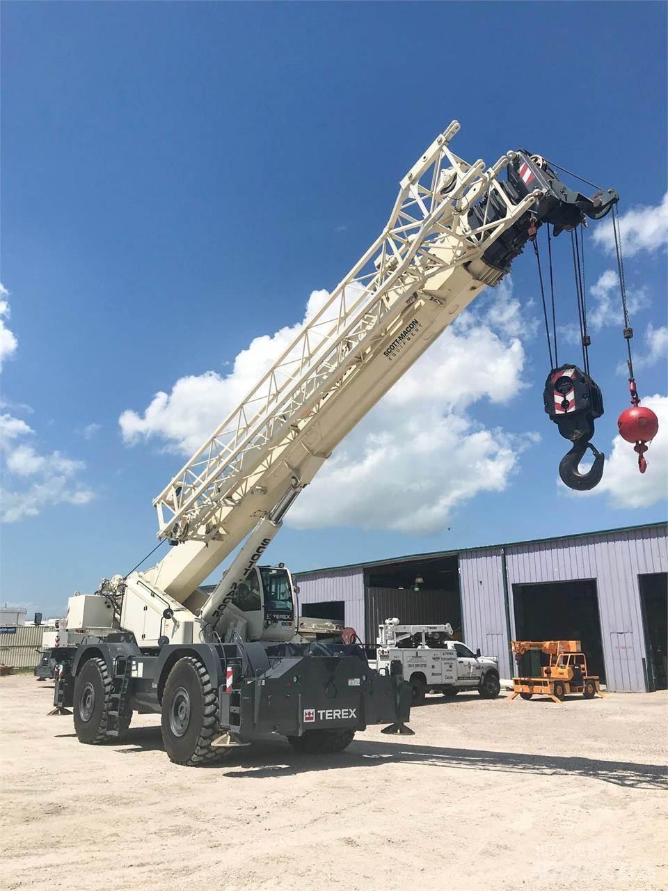 Terex QUADSTAR 1100 越野轮胎起重机︳越野吊︳越野起重机︳移动式起重机