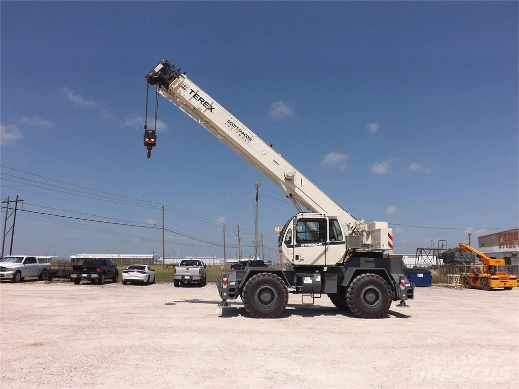 Terex RT230-2 越野轮胎起重机︳越野吊︳越野起重机︳移动式起重机