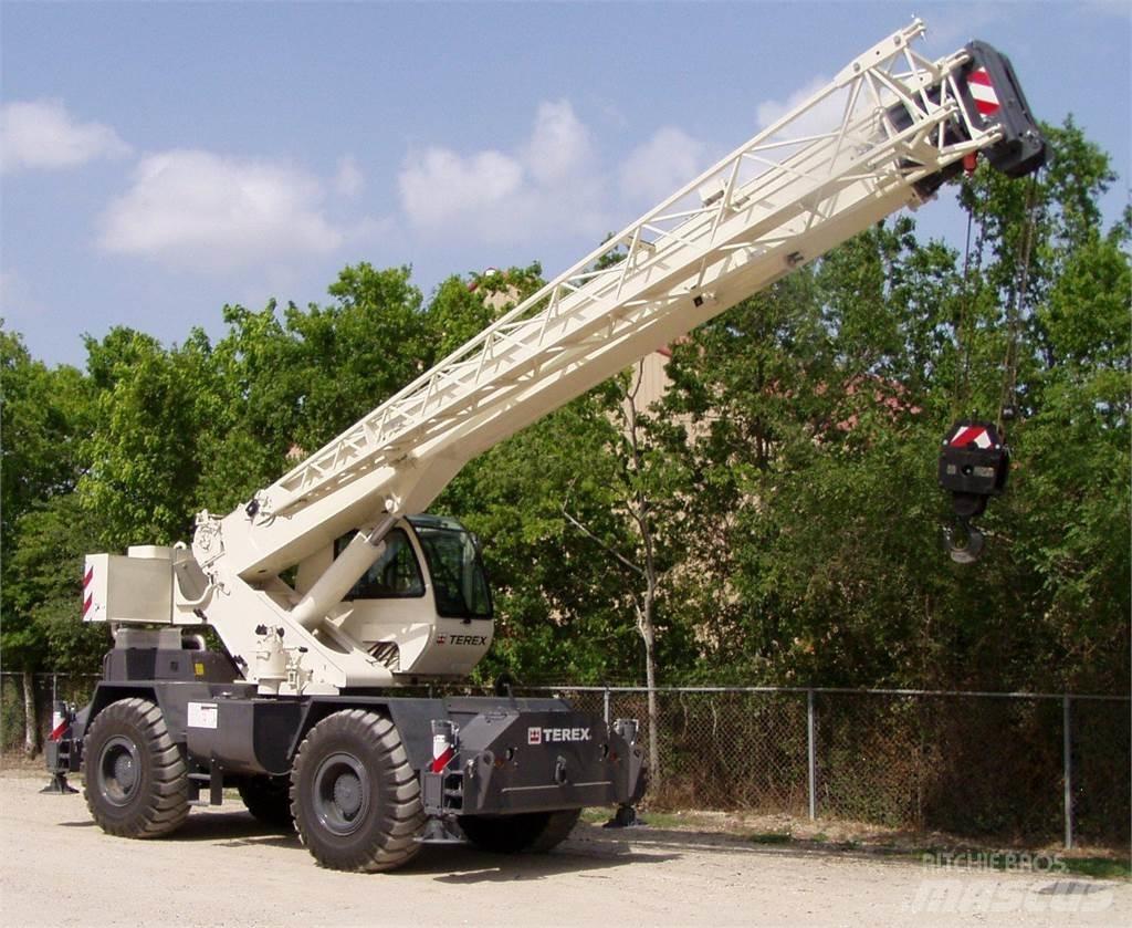 Terex RT230-2 越野轮胎起重机︳越野吊︳越野起重机︳移动式起重机