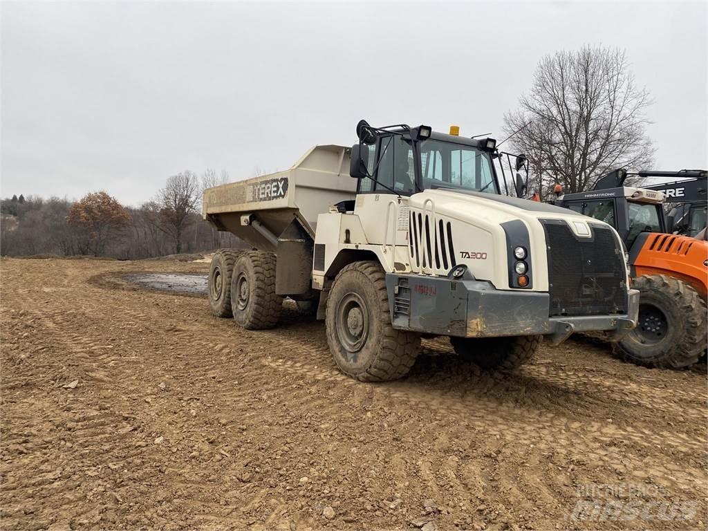 Terex TA300 铰接式自卸车