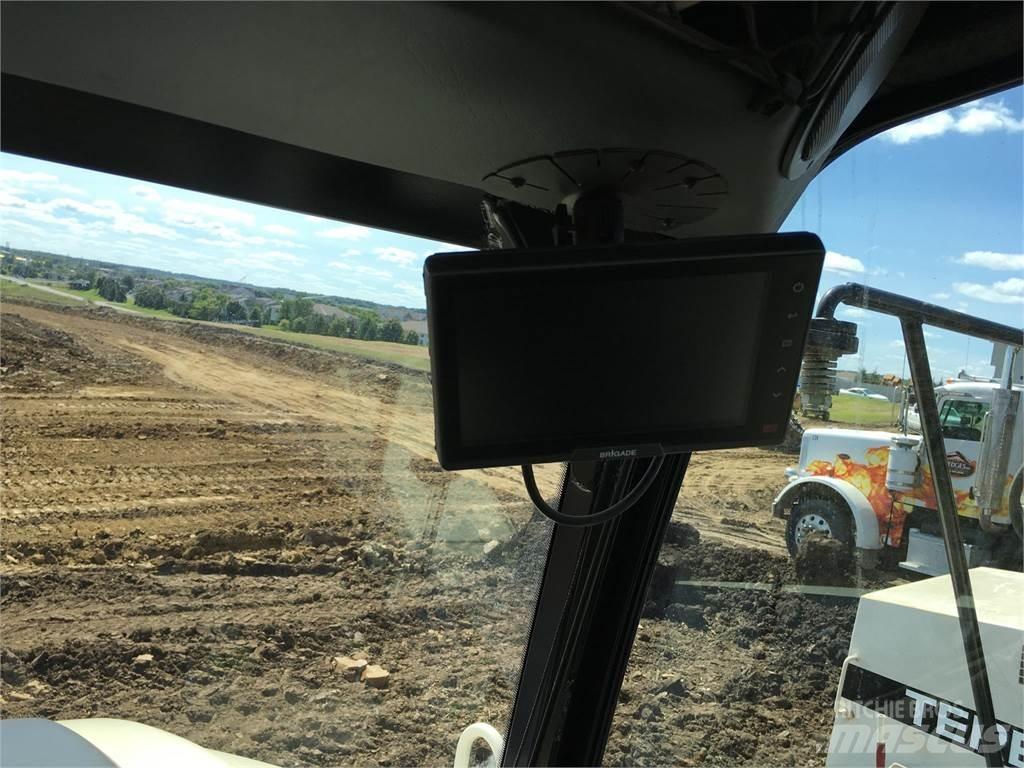 Terex TA300 铰接式自卸车