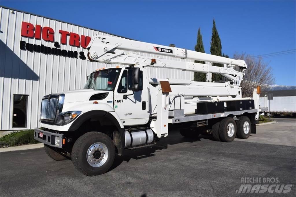Terex TCX65/100 车载式高空作业车