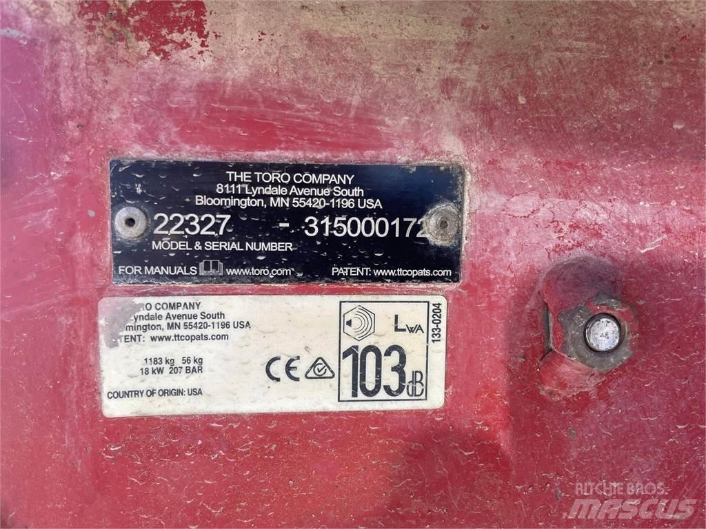Toro DINGO TX1000N 滑移装载机