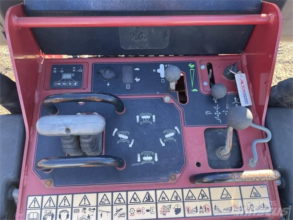 Toro DINGO TX1000W 滑移装载机