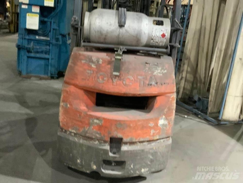 Toyota 7FGCU25 其他叉车