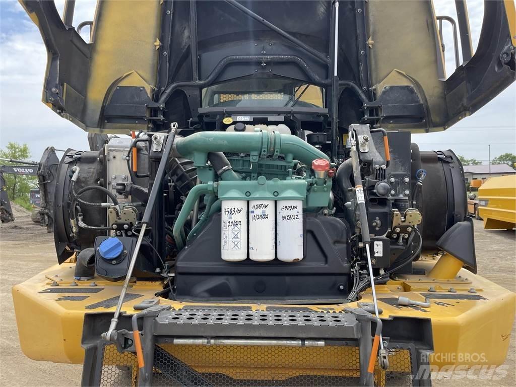 Volvo A25G 铰接式自卸车