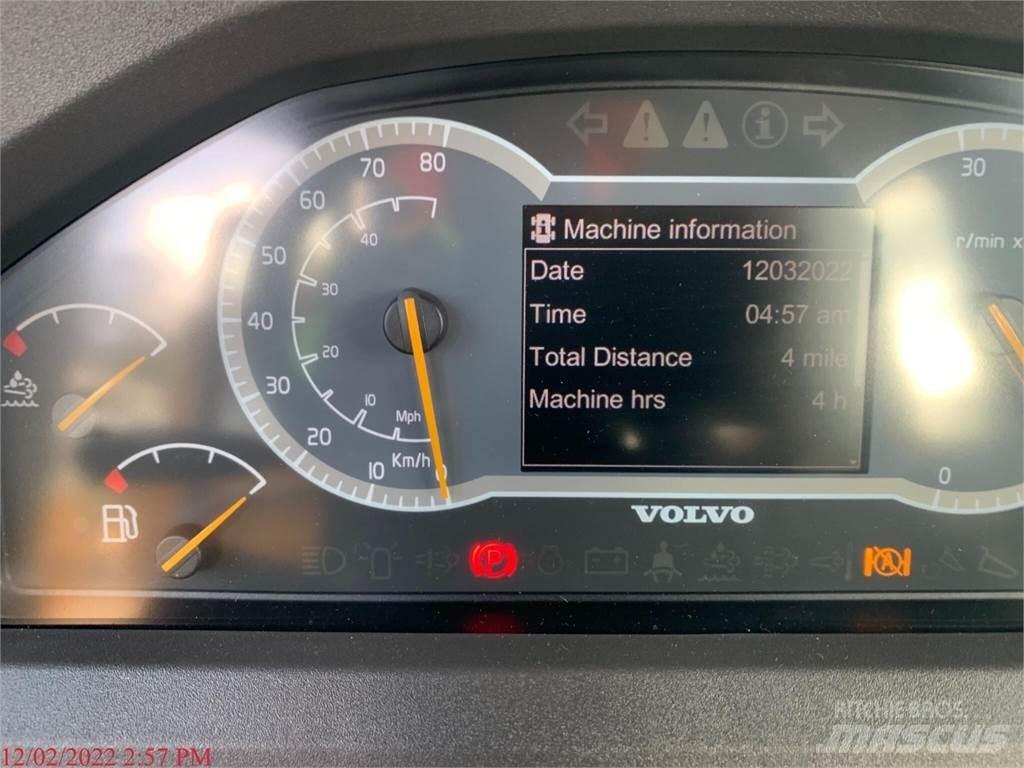 Volvo A25G 铰接式自卸车