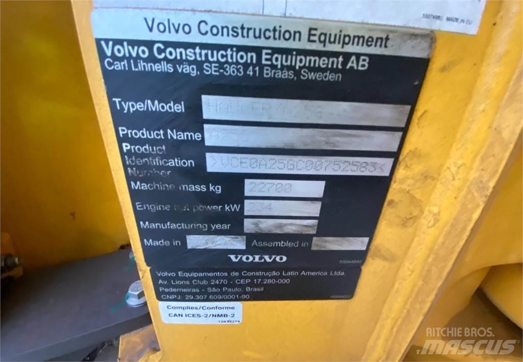Volvo A25G 铰接式自卸车