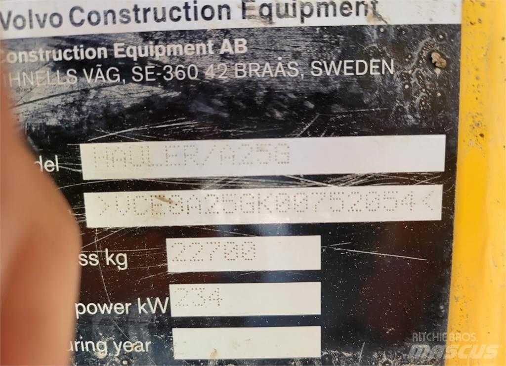 Volvo A25G 铰接式自卸车