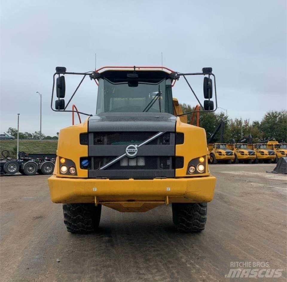 Volvo A25G 铰接式自卸车