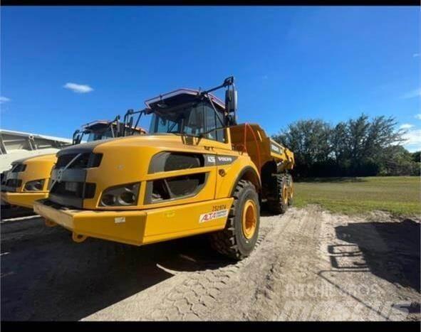 Volvo A25G 铰接式自卸车