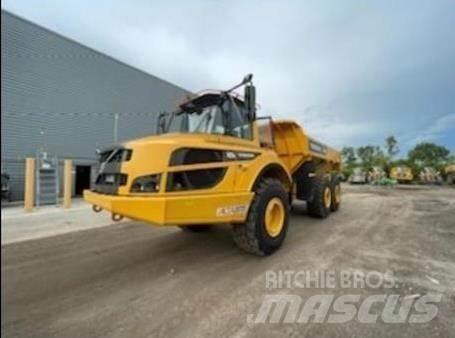 Volvo A25G 铰接式自卸车