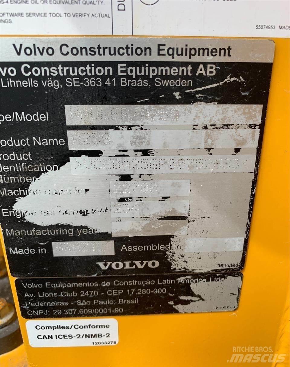 Volvo A25G 铰接式自卸车