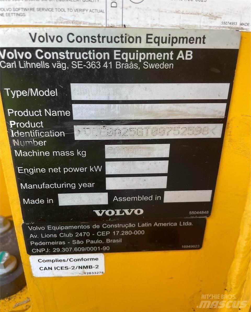 Volvo A25G 铰接式自卸车