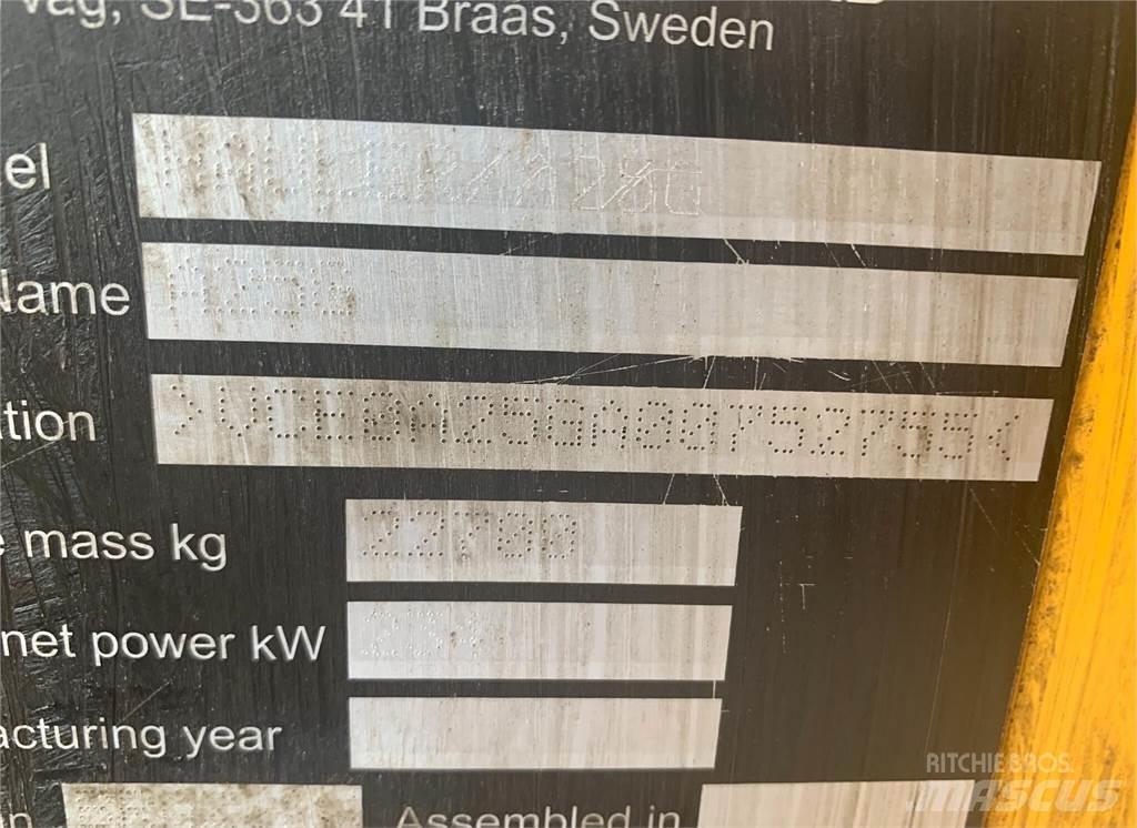 Volvo A25G 铰接式自卸车