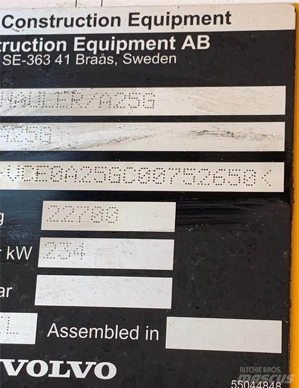 Volvo A25G 铰接式自卸车