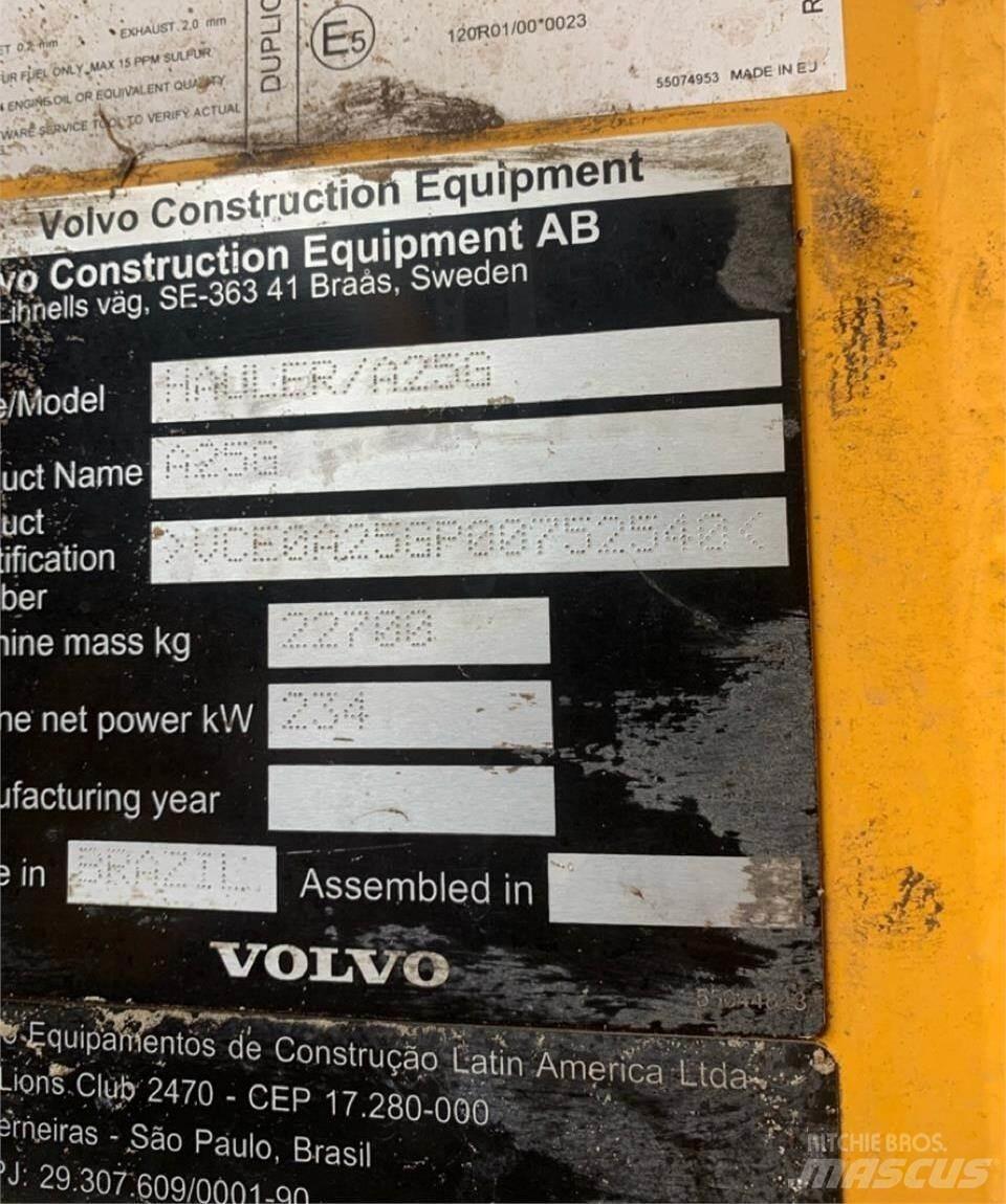 Volvo A25G 铰接式自卸车