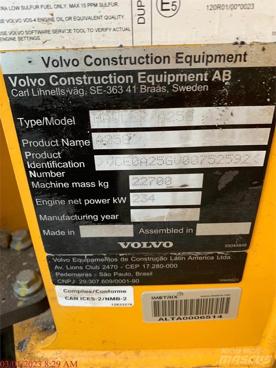 Volvo A25G 铰接式自卸车