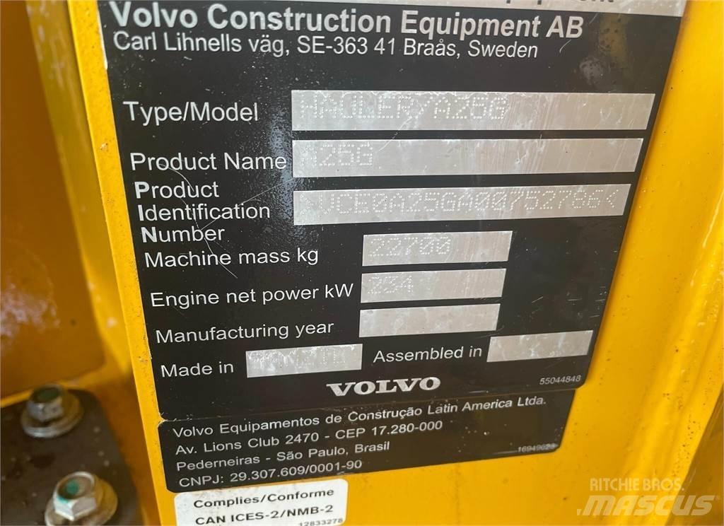 Volvo A25G 铰接式自卸车