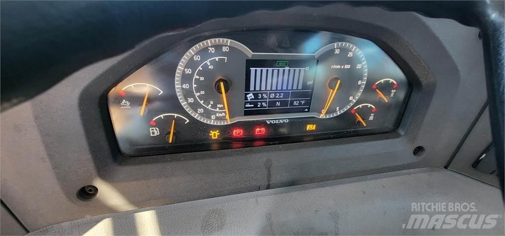 Volvo A30G 铰接式自卸车