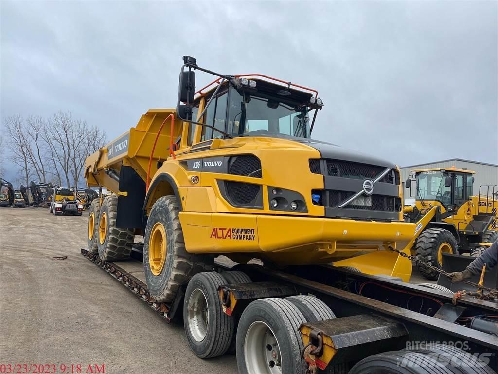 Volvo A30G 水罐车