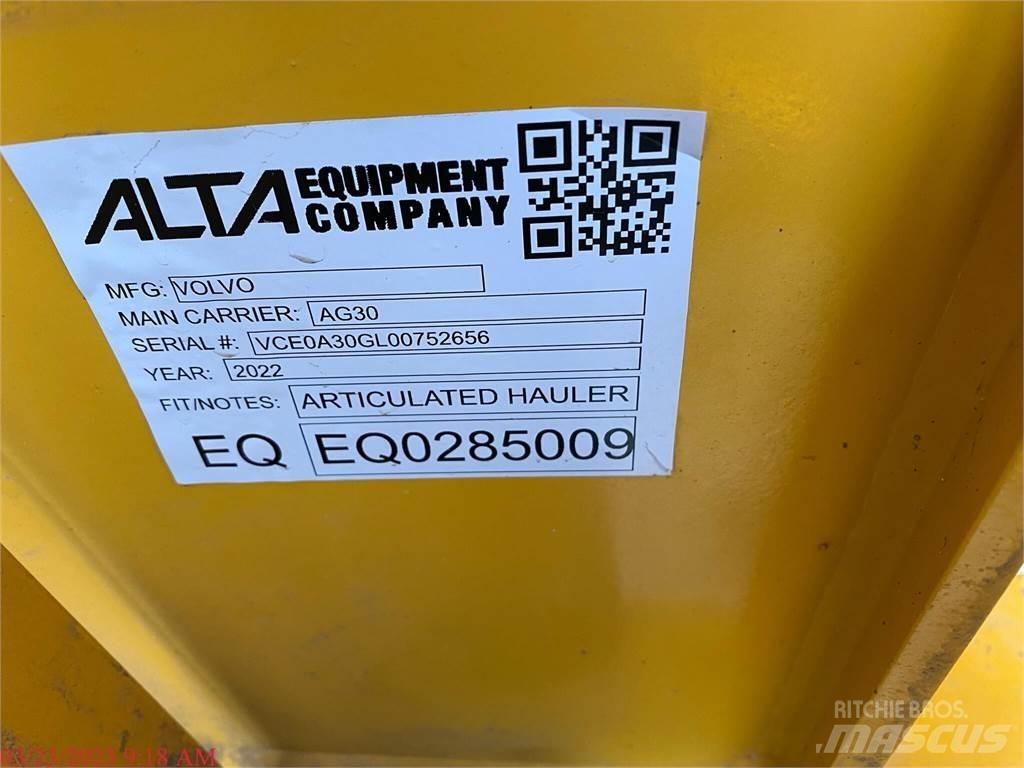 Volvo A30G 水罐车