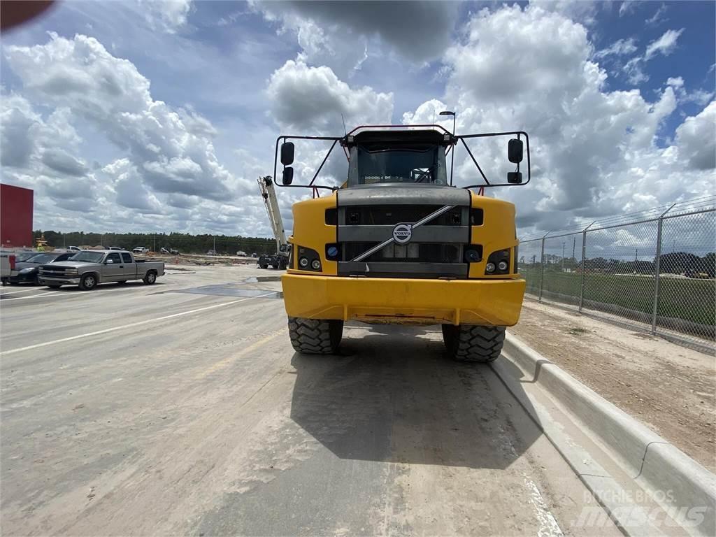 Volvo A40G 水罐车