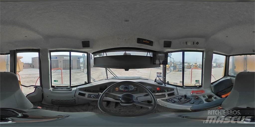 Volvo A45G 铰接式自卸车