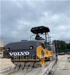 Volvo DD110C 双轮压路机