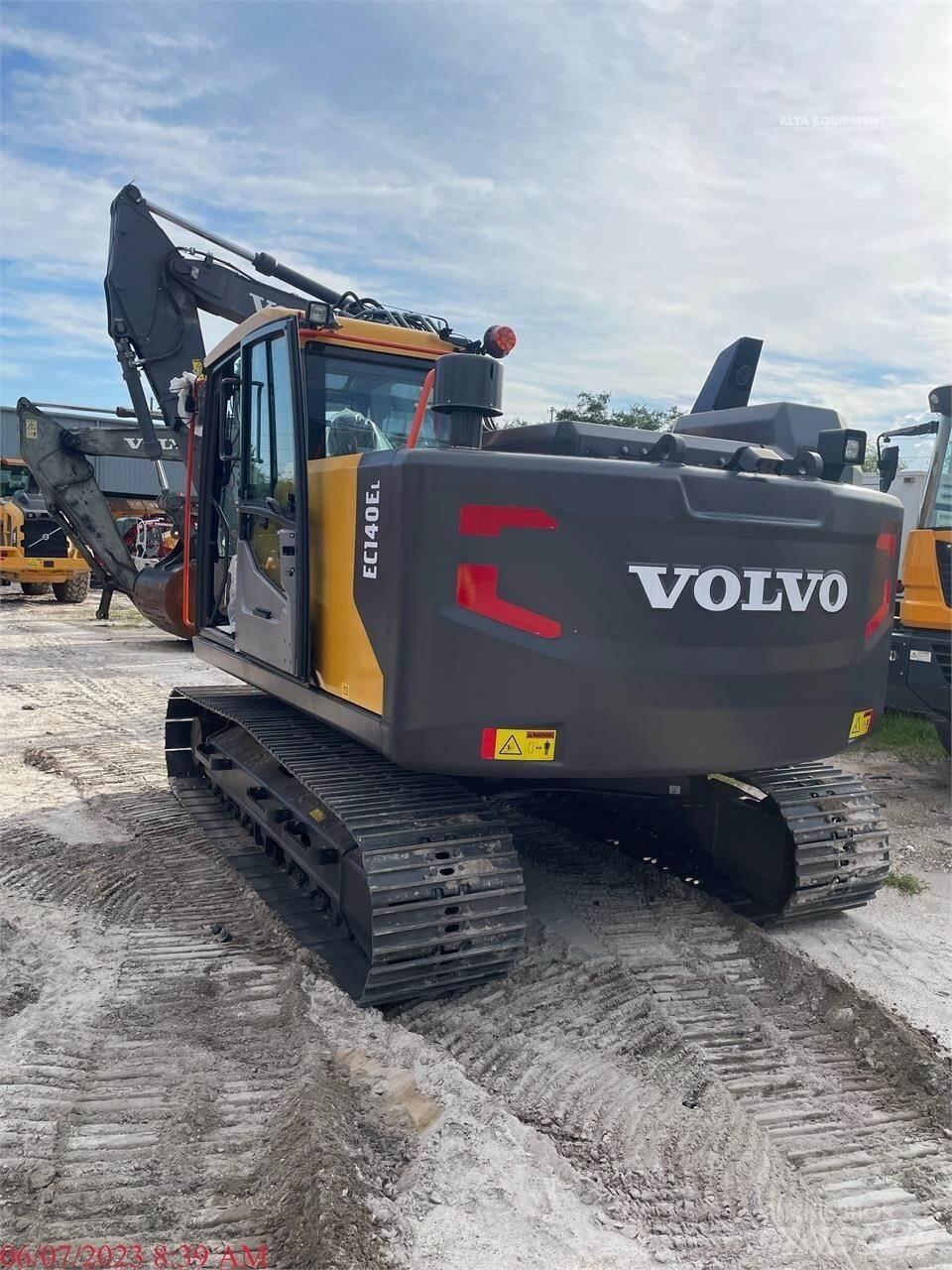 Volvo EC140EL 履带挖掘机