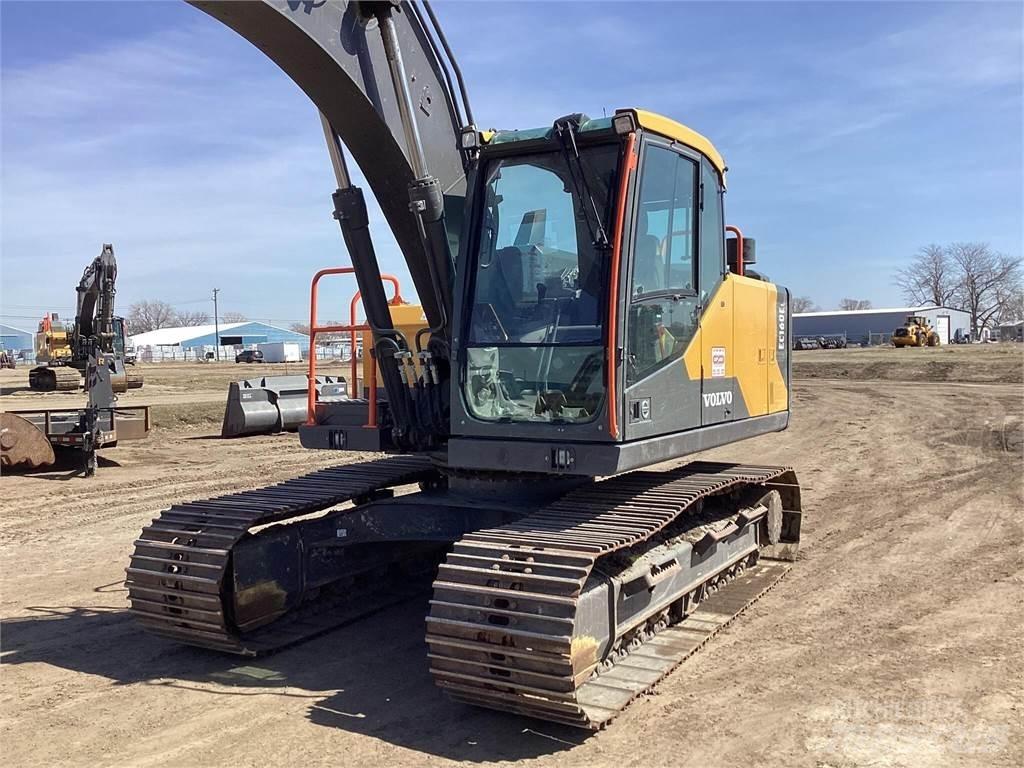 Volvo EC160EL 履带挖掘机