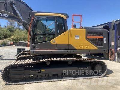 Volvo EC300EL 履带挖掘机