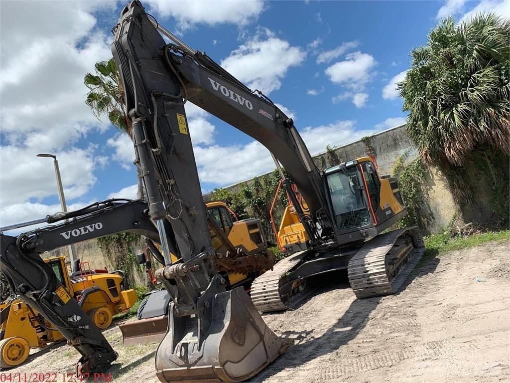 Volvo EC300EL 履带挖掘机