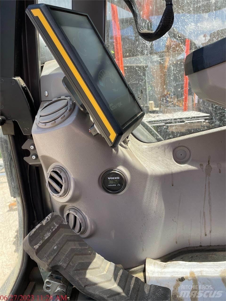 Volvo EC300EL 履带挖掘机