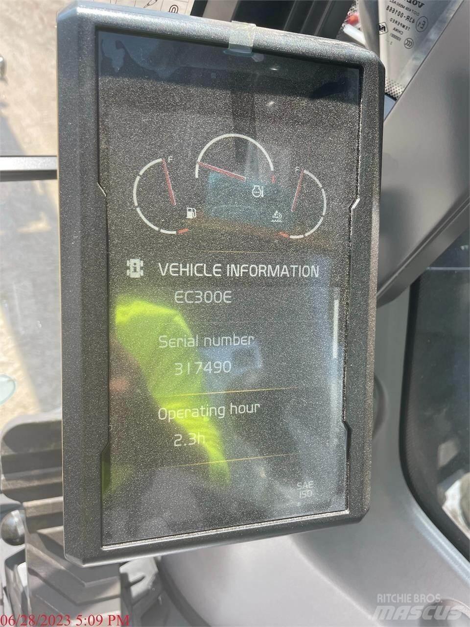 Volvo EC300EL 履带挖掘机
