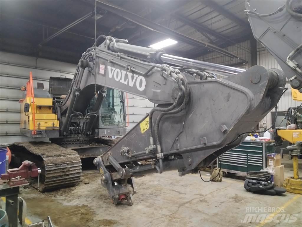 Volvo EC350E 履带挖掘机