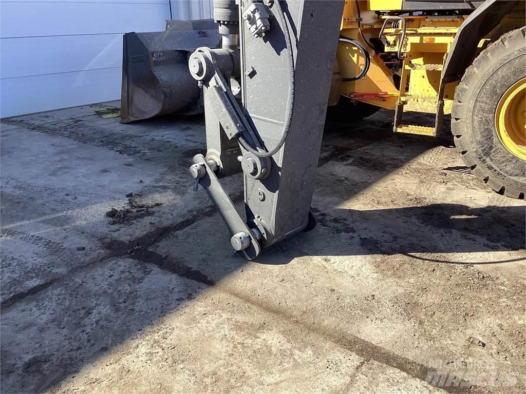 Volvo EC350EL 工业挖掘机