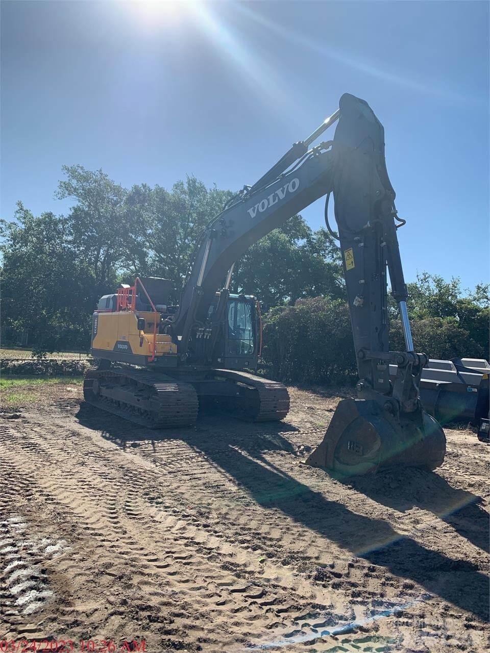 Volvo EC350EL 履带挖掘机