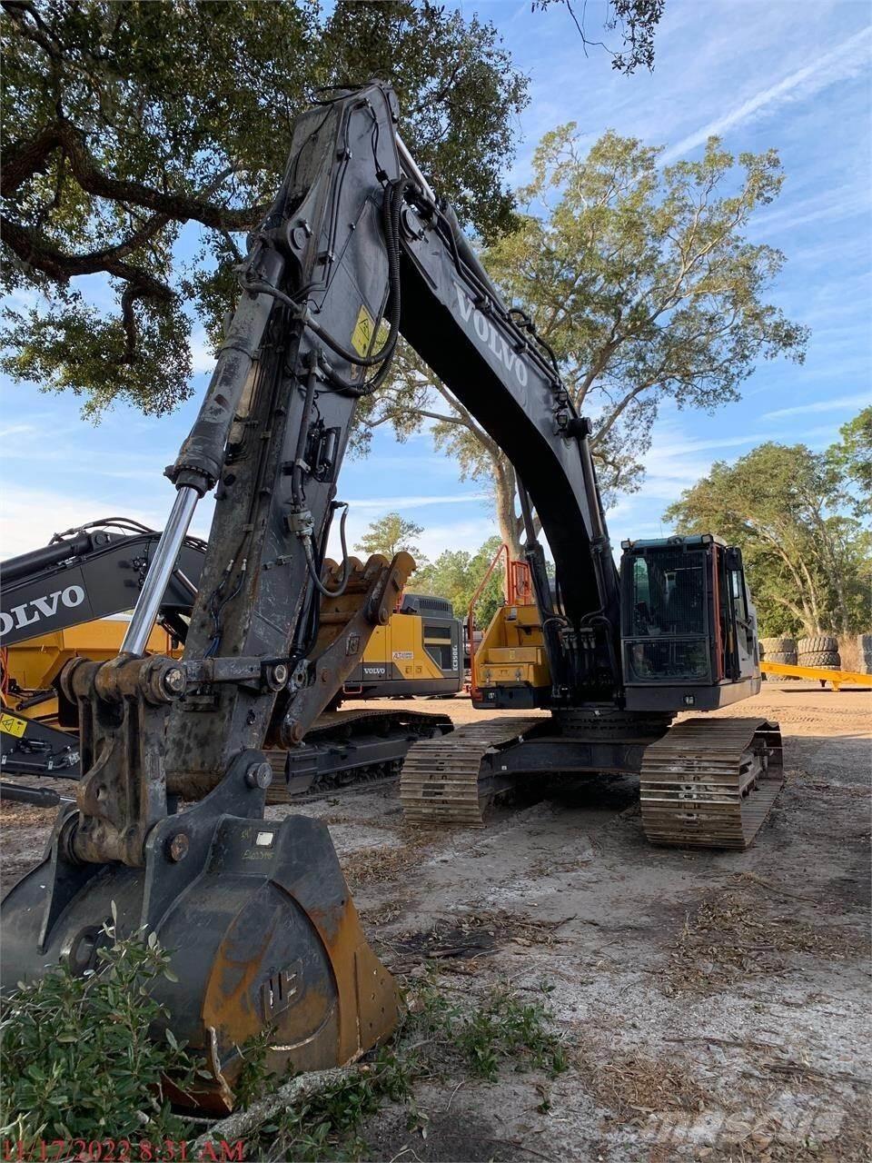Volvo EC350EL 履带挖掘机