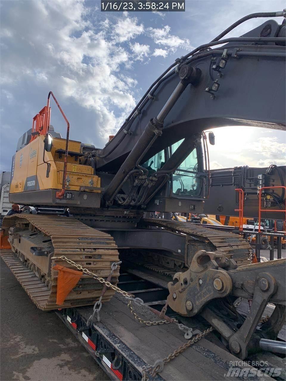 Volvo EC350EL 履带挖掘机