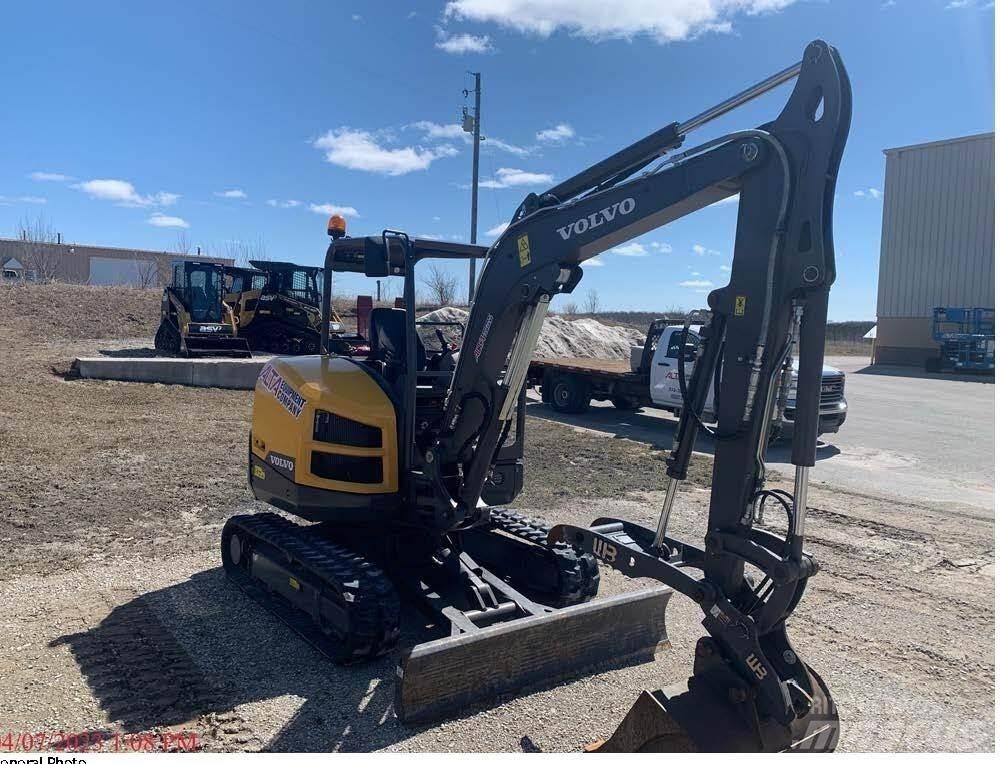 Volvo EC35D 小型挖掘机